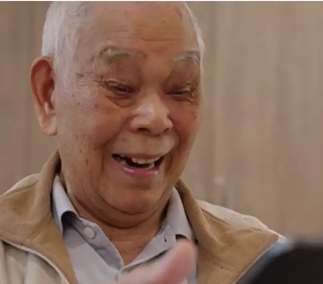 Kwong Wai Lo